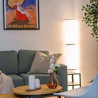 Cozy and Spacious Apartment Nearby the Beach