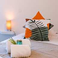 Deluxe Apartment With Lovely Terrace and Parking