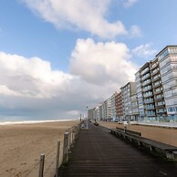 Beautiful Seaview Apartment With Private Garage