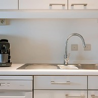 Beautiful Seaview Apartment With Private Garage