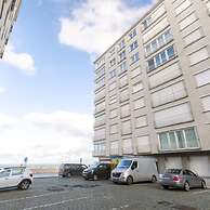 Beautiful Seaview Apartment With Private Garage