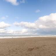 Beautiful Seaview Apartment With Private Garage