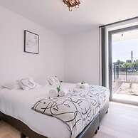 Beautiful Ultramodern Apartment in Oostduinkerke