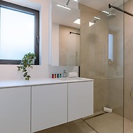 Beautiful Ultramodern Apartment in Oostduinkerke