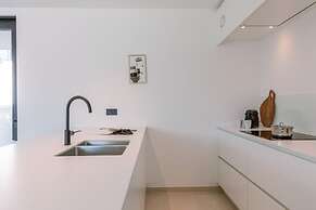 Beautiful Ultramodern Apartment in Oostduinkerke