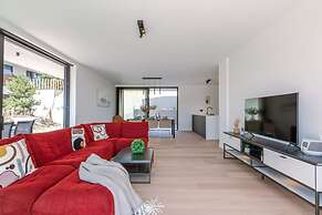 Beautiful Ultramodern Apartment in Oostduinkerke