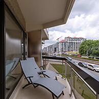 Modern Studio With Balcony Near the Beach