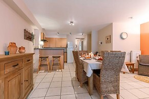 Cosy Apartment With 2 Terraces Right at the Beach