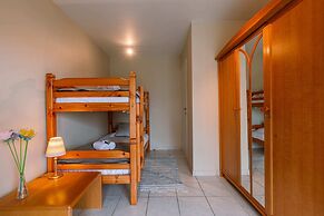 Cosy Apartment With 2 Terraces Right at the Beach