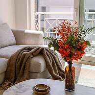 Lovely and Spacious Apartment on top Location