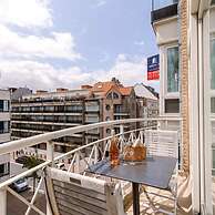 Lovely and Spacious Apartment on top Location