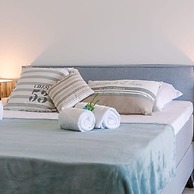 Perfect Getaway Studio Close to the sea