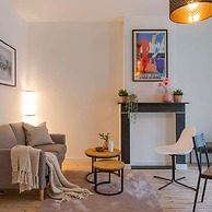 Spacious and Warmly Furnished Apartment