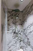 Modern Apartment Located at Historical Main Square