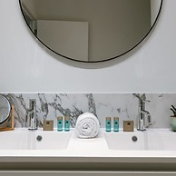 Modern Apartment Located at Historical Main Square