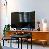 Modern Apartment Located at Historical Main Square