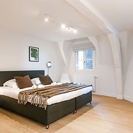 Stunning Apartment at the Grand Market of Antwerp