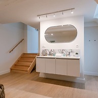 Stunning Apartment at the Grand Market of Antwerp