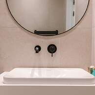 Spacious two Bedroom Apartment in Knokke