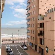 Spacious two Bedroom Apartment in Knokke