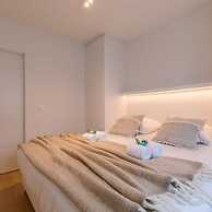Spacious two Bedroom Apartment in Knokke