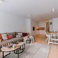 Spacious two Bedroom Apartment in Knokke