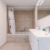 Family Apartment Located by the sea