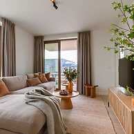 Family Apartment Located by the sea