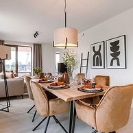 Family Apartment Located by the sea