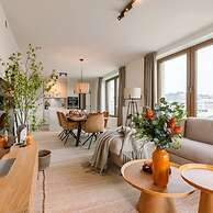 Family Apartment Located by the sea