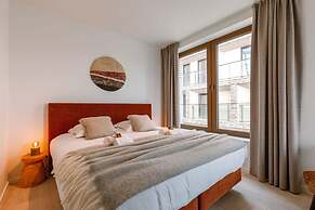 Family Apartment Located by the sea