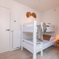 Family Apartment Located by the sea