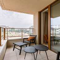 Family Apartment Located by the sea