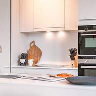 Family Apartment Located by the sea