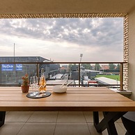 Family Apartment Located by the sea