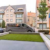 Bright Apartment Only 5 Minutes From the Beach