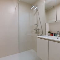 Bright Apartment Only 5 Minutes From the Beach