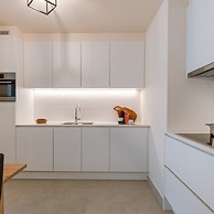 Bright Apartment Only 5 Minutes From the Beach