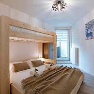 Bright Apartment Only 5 Minutes From the Beach