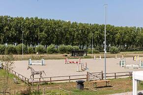 Nadia - Family Room at Ranch De Blauwe Zaal