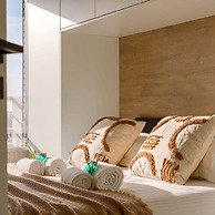 Cosy Apartment With Terrace Overlooking the sea