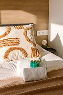 Cosy Apartment With Terrace Overlooking the sea