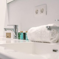 Family-friendly House With Sunny Terrace and Garden