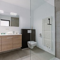 Family-friendly House With Sunny Terrace and Garden