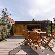 Family-friendly House With Sunny Terrace and Garden