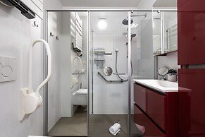 Charming Apartment Near the sea