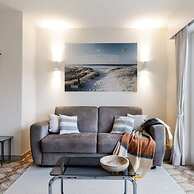 Charming Apartment Near the sea