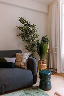 Warm Cozy Lateral Seaview Apartment