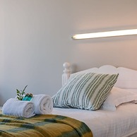 Beautiful and Authentic Apartment Nearby the Beach