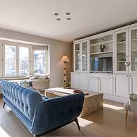 Beautiful and Authentic Apartment Nearby the Beach